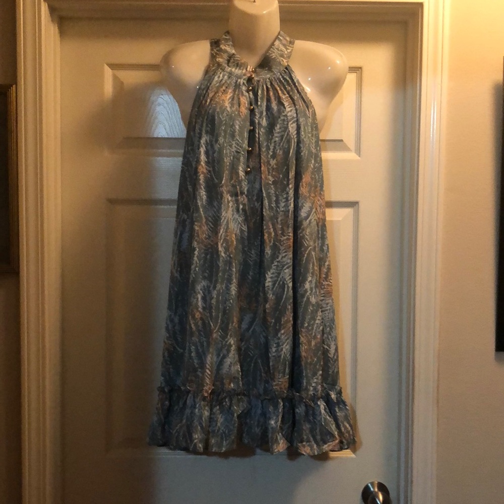 Beautiful Green, Gold, White Dress. Sizes are Small, Medium and large - Picture 1 of 4